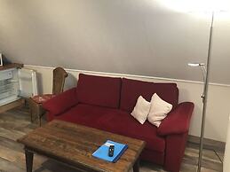 Ostland Modern Retreat