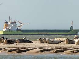 Ostland Modern Retreat