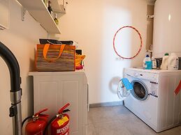 Apartment With Frontal Sea-views