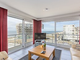 Apartment With Frontal Sea-views