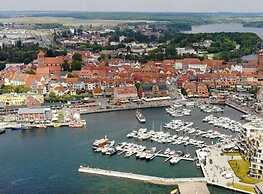 am Wald 2 Modern Retreat