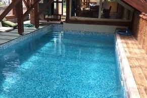 Holiday Home Snow Hill With Swimming Pool