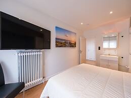 Apartment With Beautiful Sea-view