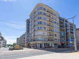 Apartment With Beautiful Sea-view