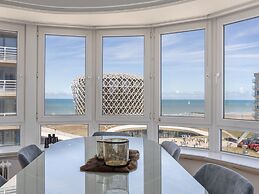 Apartment With Beautiful Sea-view