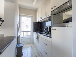 Apartment With Beautiful Sea-view