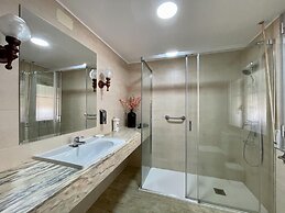 Belvilla by OYO Villa Las Gaviotas