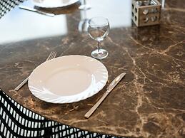 Renovated Apartment With a top Location on a Dike