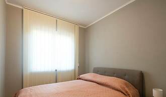 Donatella -apt 1- 10m van het Strand