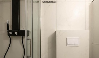 Donatella -apt 1- 10m van het Strand