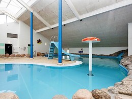 4 Person Holiday Home on a Holiday Park in Hemmet