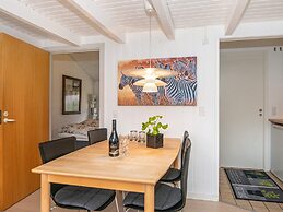 4 Person Holiday Home on a Holiday Park in Hemmet