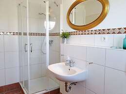Achtern Diek Modern Retreat
