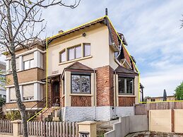 Montana Authentic Villa in Koksijde Near the sea