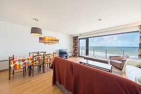 Apartment on the 8th Floor With sea View