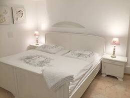 Holiday Apartment at Castle I