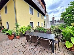 Beautiful Apartment Near Worthersee