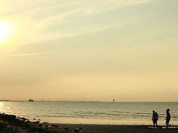 Seeperle Modern Retreat