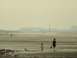 Seeperle Modern Retreat