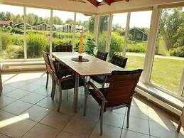 Seeperle Modern Retreat