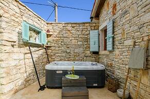 Polai Comfortable Holiday Residence