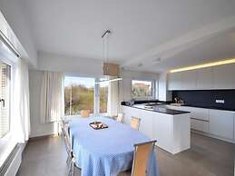 Du Parc 006 Spacious Apartment in De Haan