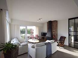 Du Parc 006 Spacious Apartment in De Haan