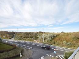 Du Parc 006 Spacious Apartment in De Haan