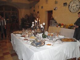 Superb Yurt of Mongolian Tradition in Provence