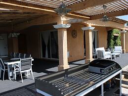 Holiday Home With Large Garden and Pool