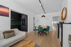 Renovated Apartment for Family
