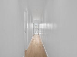 Renovated Apartment for Family