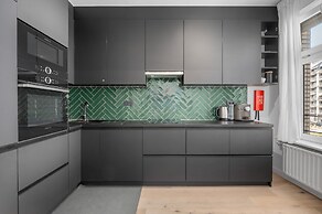 Renovated Apartment for Family