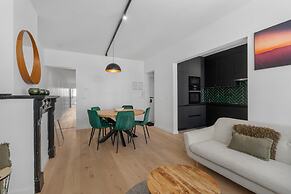 Renovated Apartment for Family