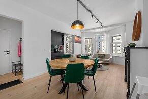 Renovated Apartment for Family