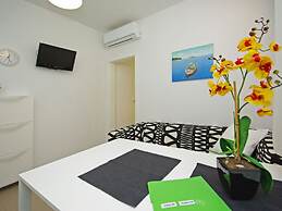 Holiday Apartment Beach House Iva App. 3