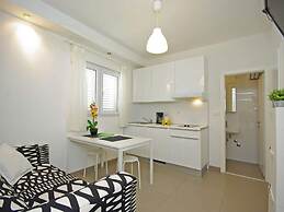 Holiday Apartment Beach House Iva App. 3
