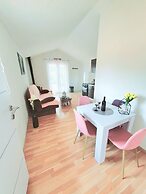 Holiday Home Dream - Holiday Home