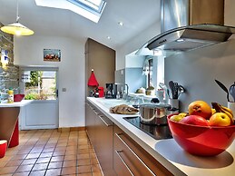 Cosy Holiday Home in Huelgoat With Terrace