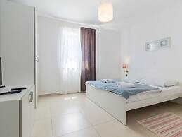 Villa Martha Comfortable Holiday Residence