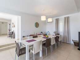 Villa Martha Comfortable Holiday Residence