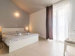 Villa Martha Comfortable Holiday Residence