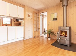 6 Person Holiday Home in Dannemare