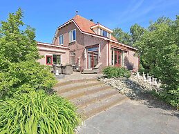Characteristic Country House With Wellness