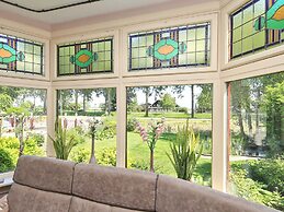 Characteristic Country House With Wellness