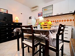 Apartments Sunset - One Bedroom Apartment With Terrace and Sea View