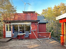 8 Person Holiday Home in Gressvik