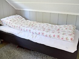 8 Person Holiday Home in Gressvik