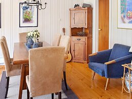 8 Person Holiday Home in Gressvik