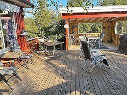 8 Person Holiday Home in Gressvik